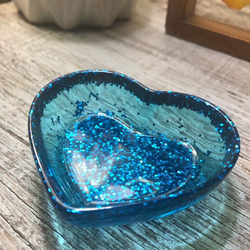 Blue Glitter Glam Heart Dish - Jewelry Dish / Trinket Tray/ Holiday Decor